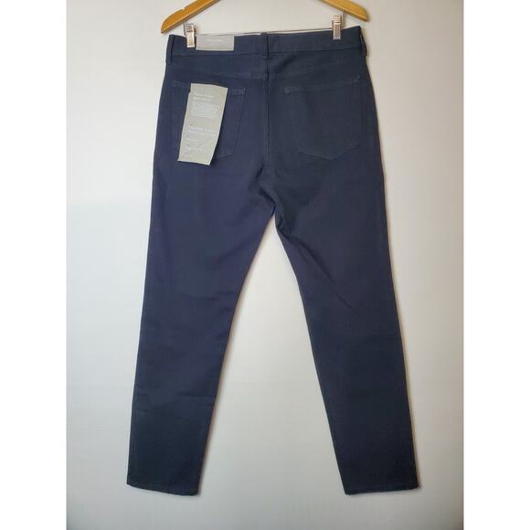 NEW Everlane Uniform Mens 32 "The Athletic 4-Way Stretch Organic Jeans" Black 32 - Picture 10 of 10